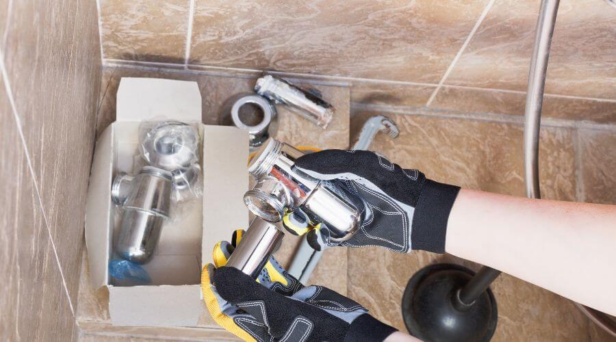 Expert Emergency Roof Repairs services in Elk City, KS